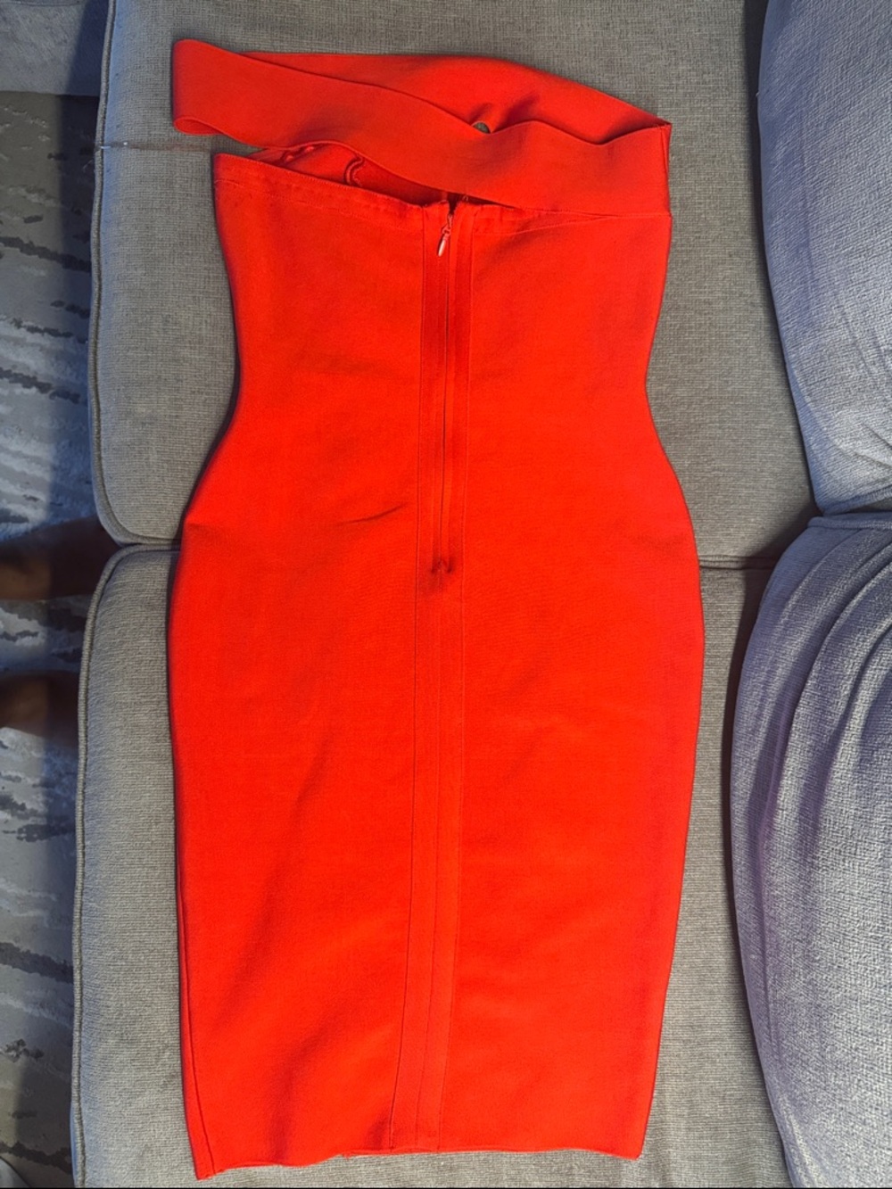 One-Shoulder Red Bodycon Dress - Picture 2 of 2